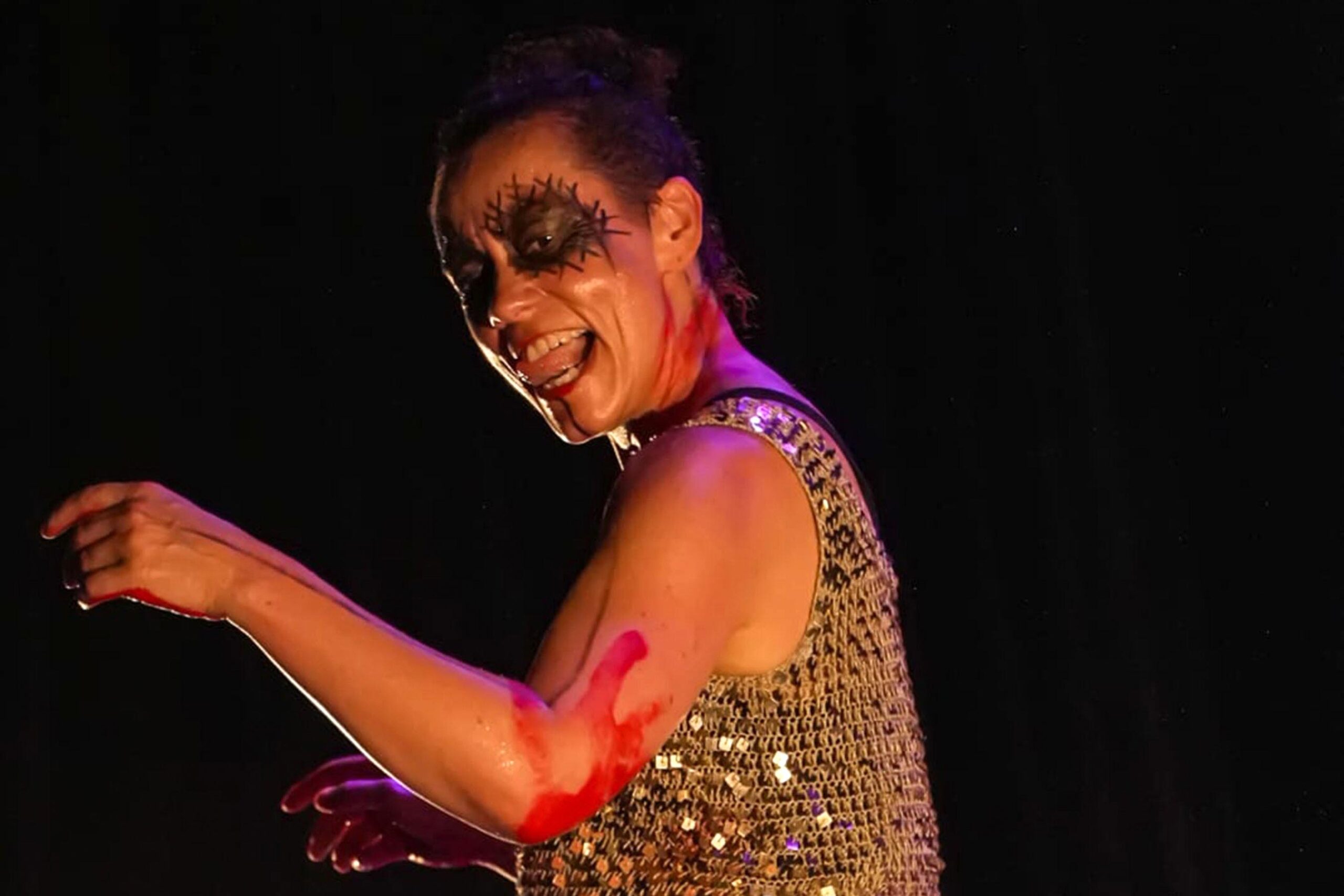 Spectacle Stephanie Chariau Animale